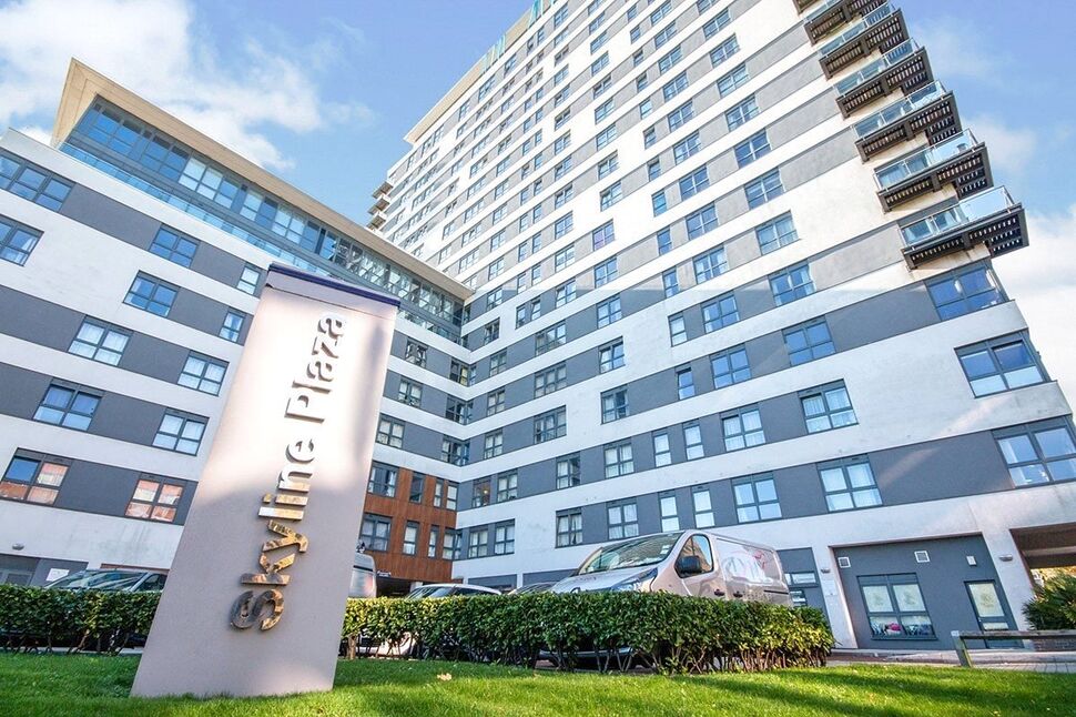 Flat Alençon Link in Basingstoke and Deane