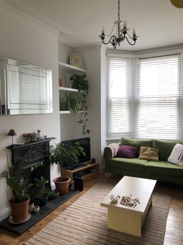 Room Springfield Road in Greater London