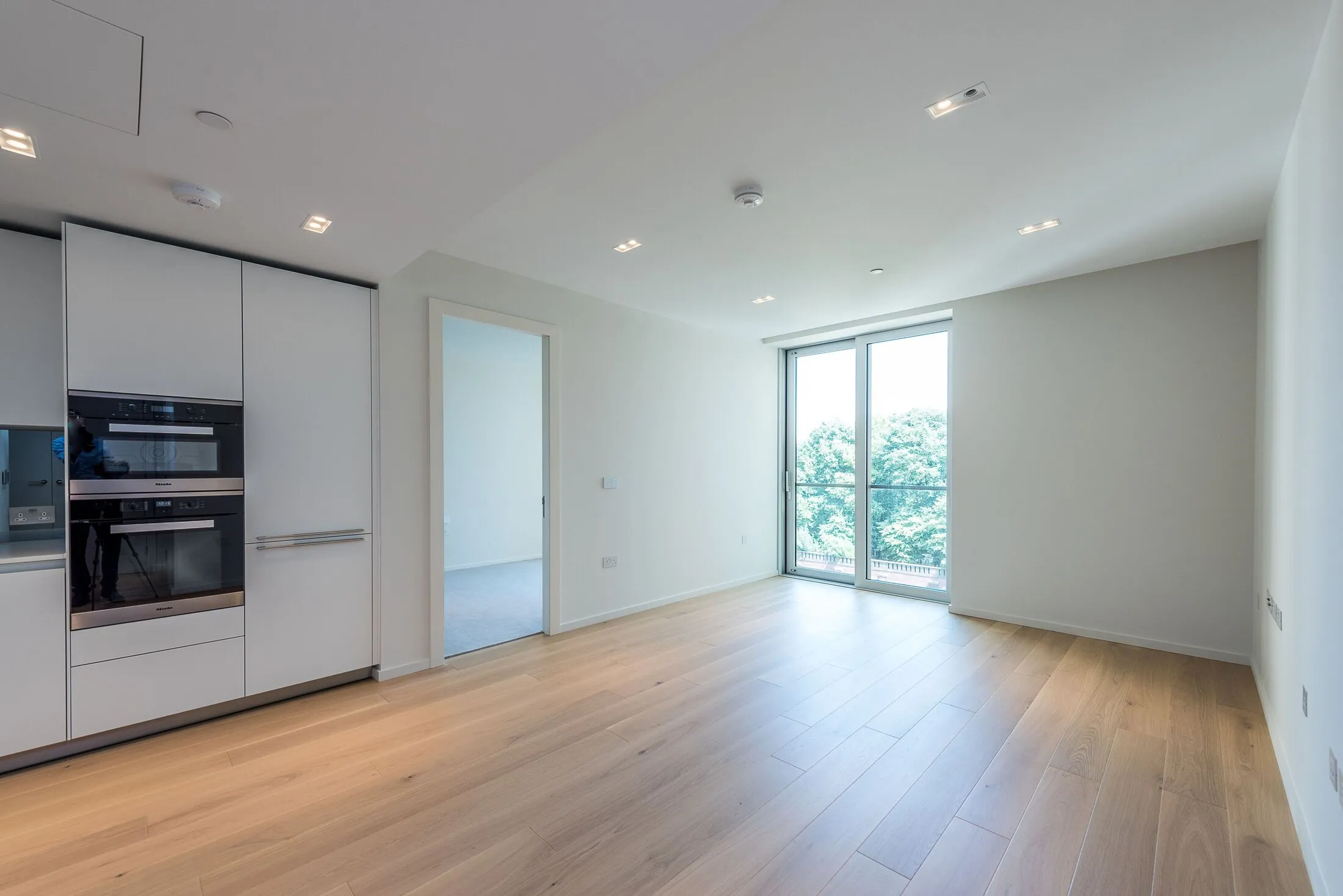 Flat West Road in Greater London