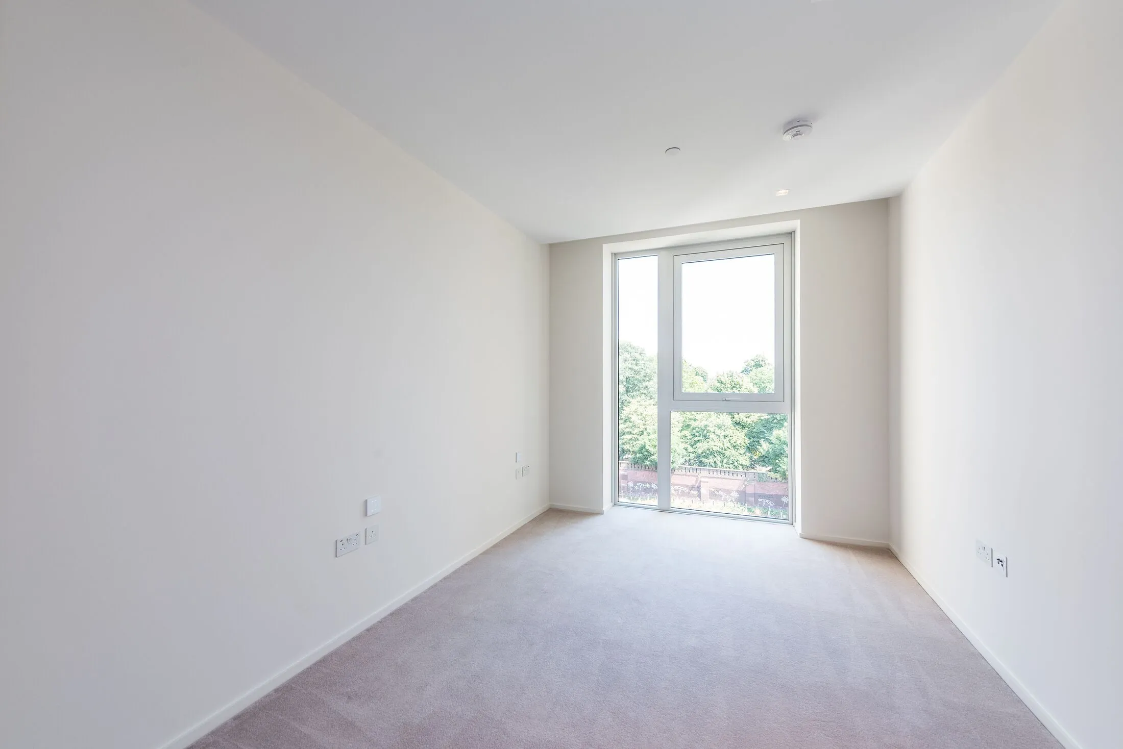 Flat West Road in Greater London