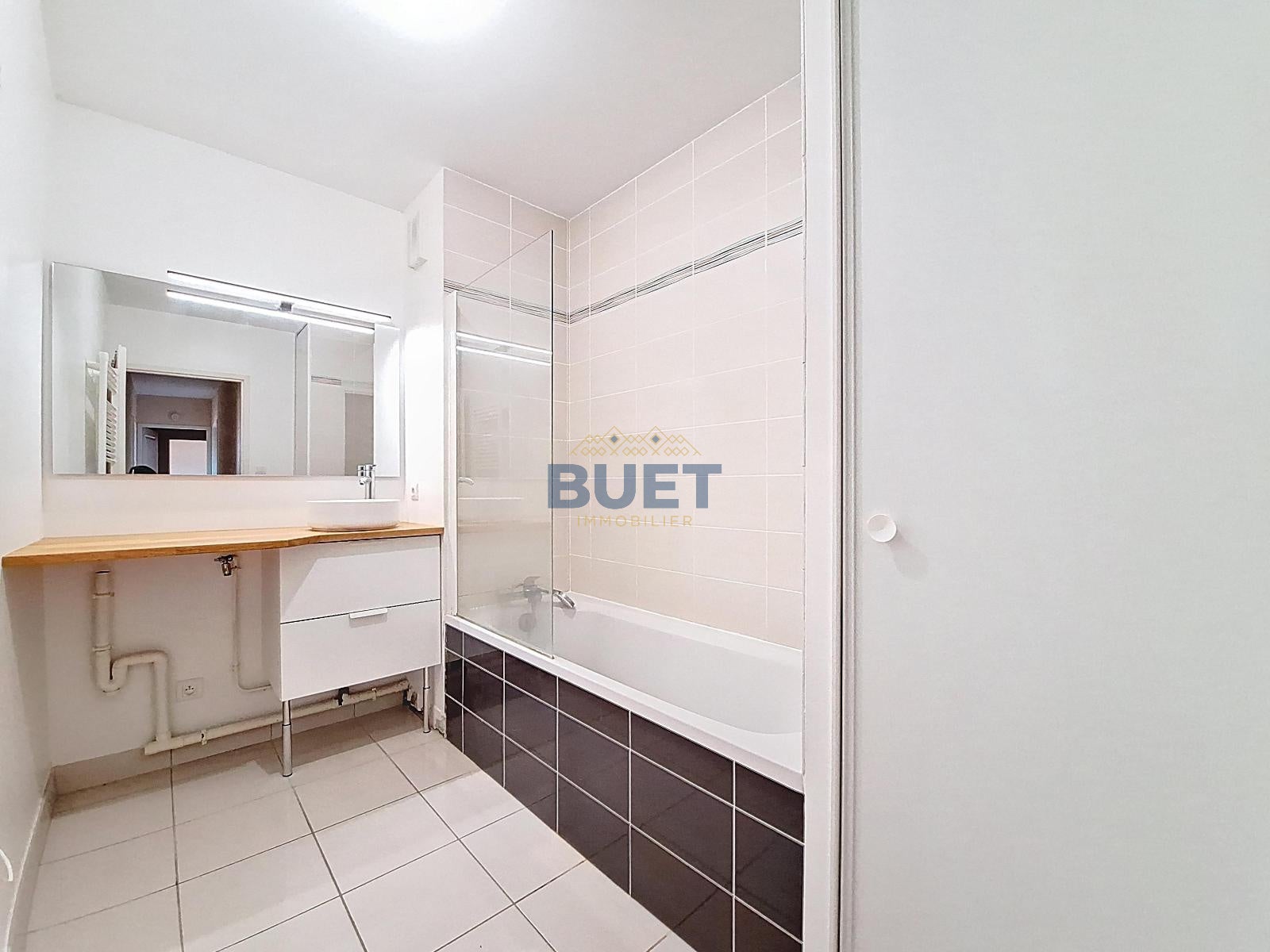 Flat Rue Charles de Vergennes in Dijon
