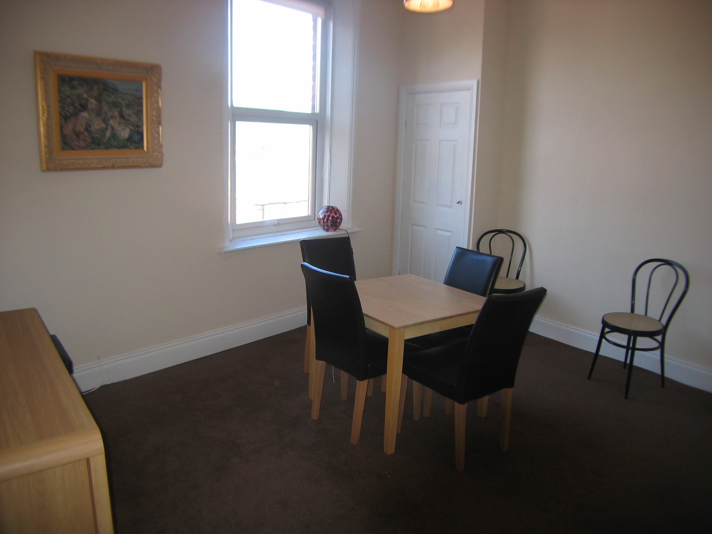 Flat Sandringham Road in Newcastle upon Tyne