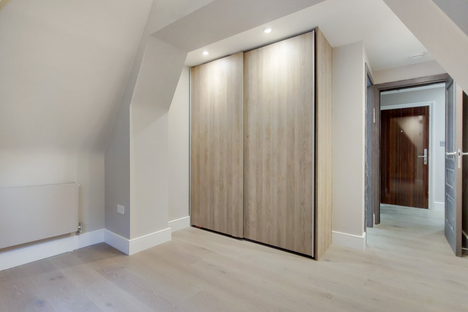 Flat Fitzjohn's Avenue in Greater London