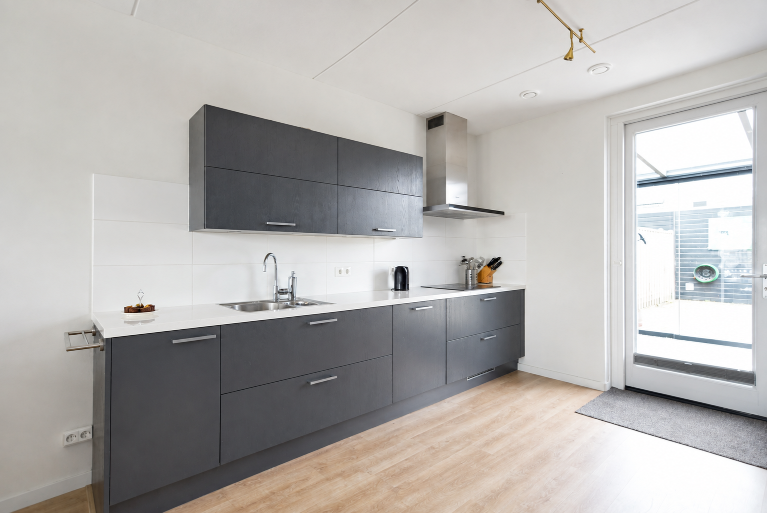 Tussenwoning te koop: Handelskade 18, Blauwestad