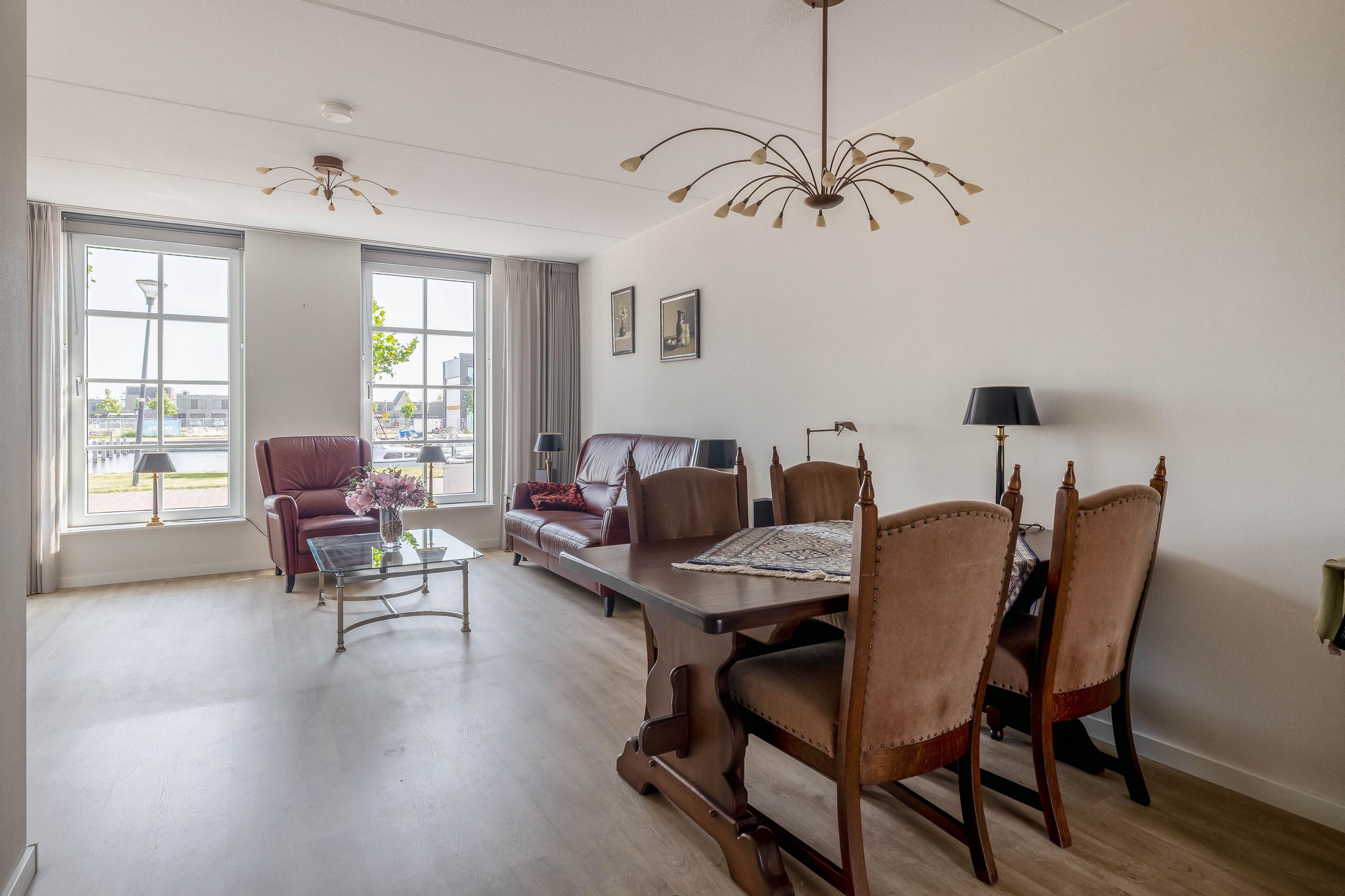 Tussenwoning te koop: Handelskade 18, Blauwestad