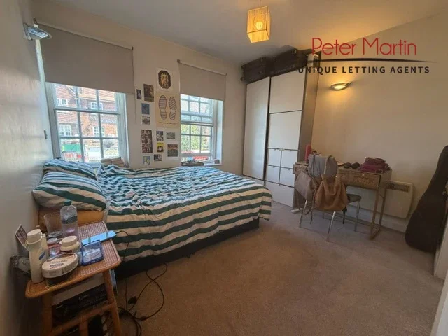 Flat Portsdown Mews in Greater London