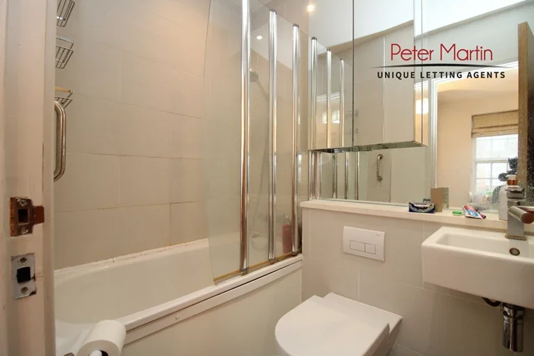 Flat Portsdown Mews in Greater London