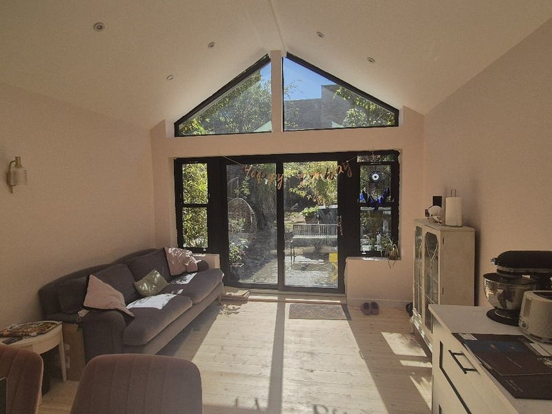 Room Brouncker Road in Greater London