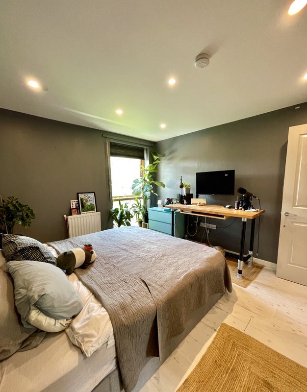 Room Tabard Street in Greater London