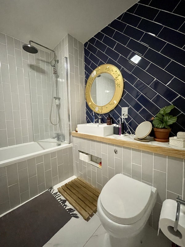 Room Tabard Street in Greater London