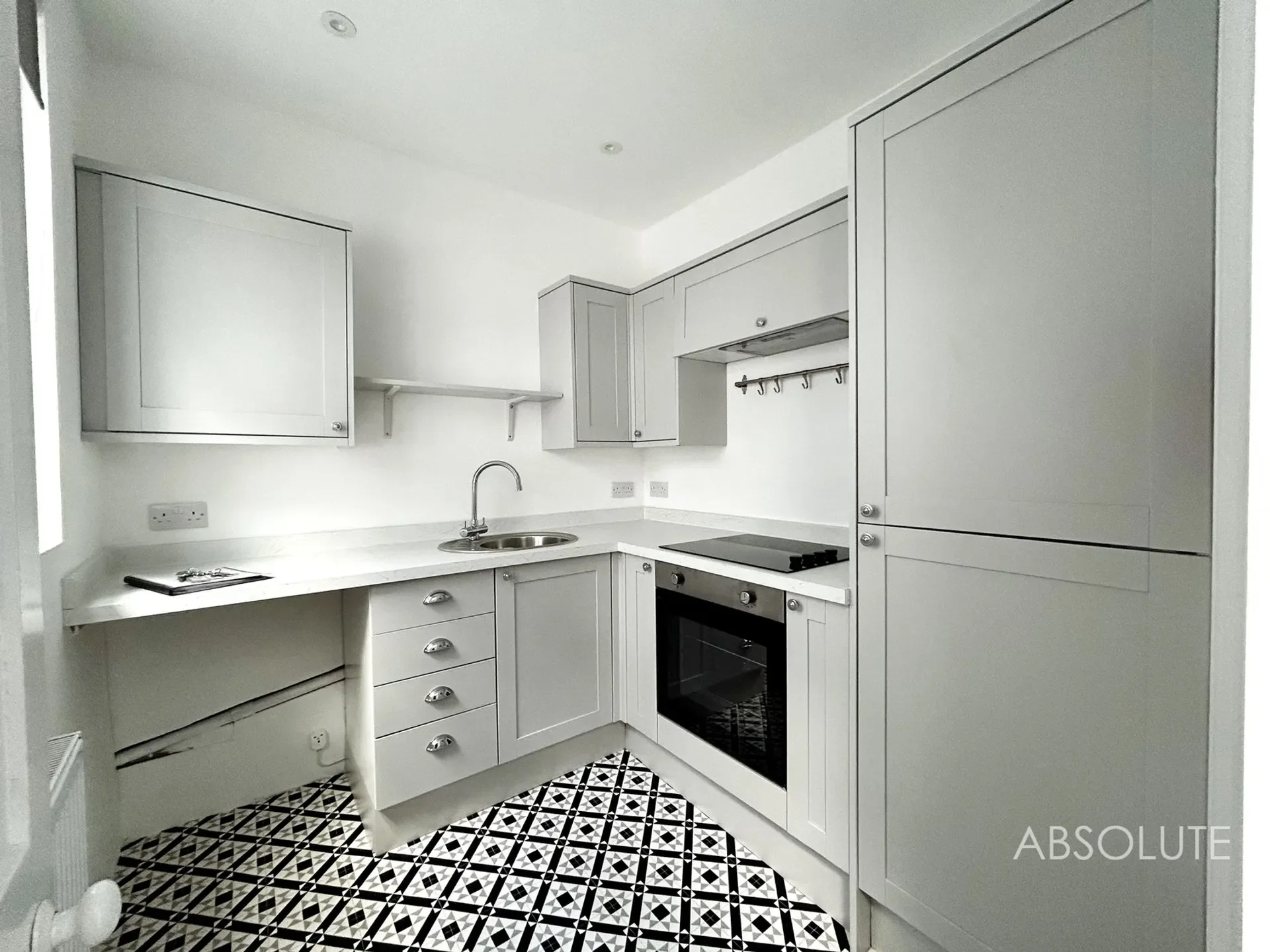 Flat Lisburne Crescent in Torquay