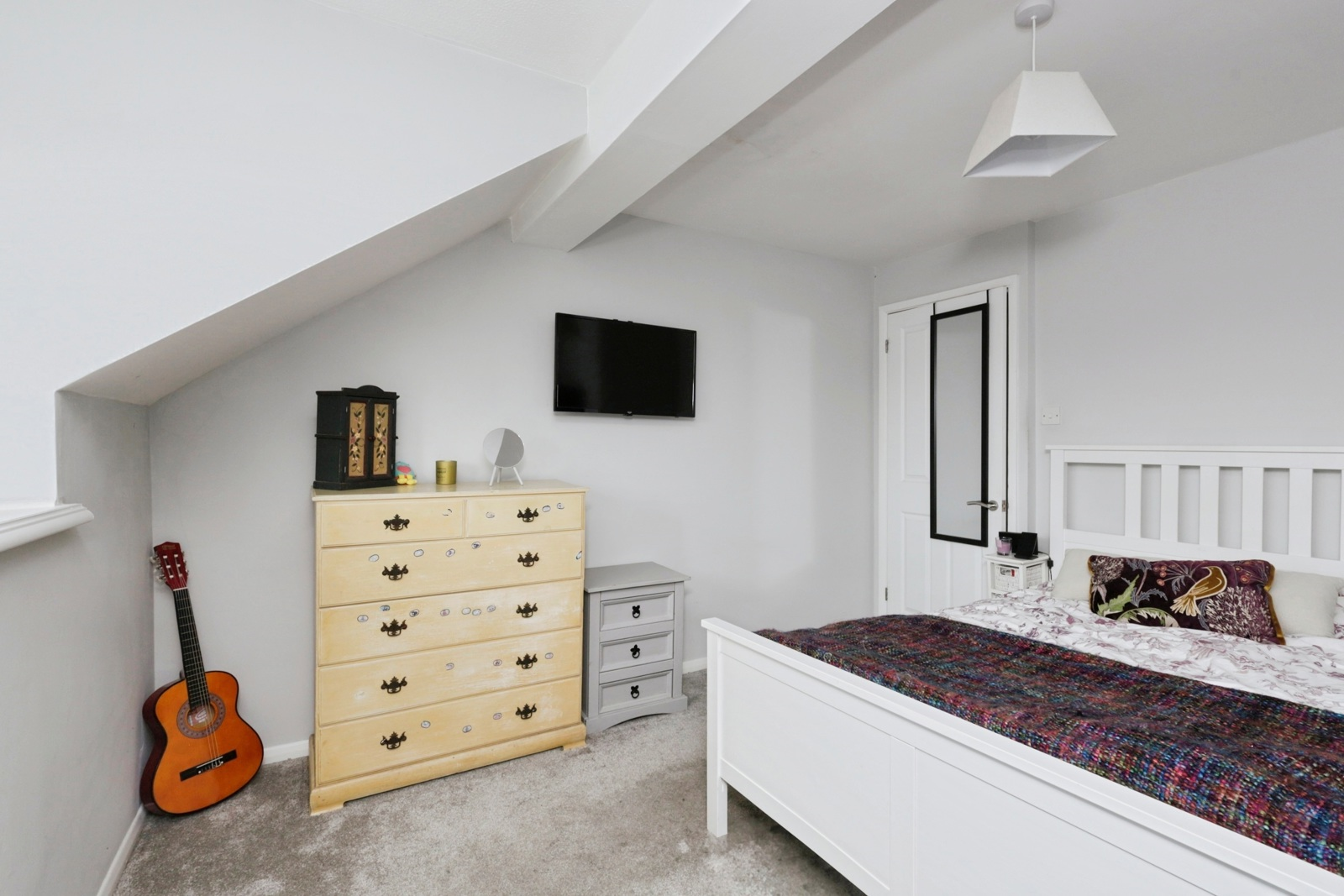 Flat Ridgeway Close in Wealden