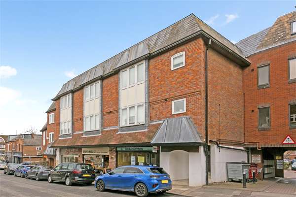 Flat Vaughan Road in St Albans