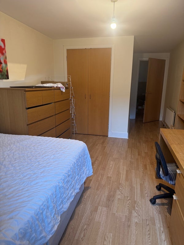 Room King Street in City of Edinburgh