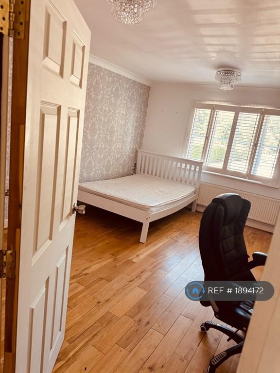 Room Covesfield in Gravesham