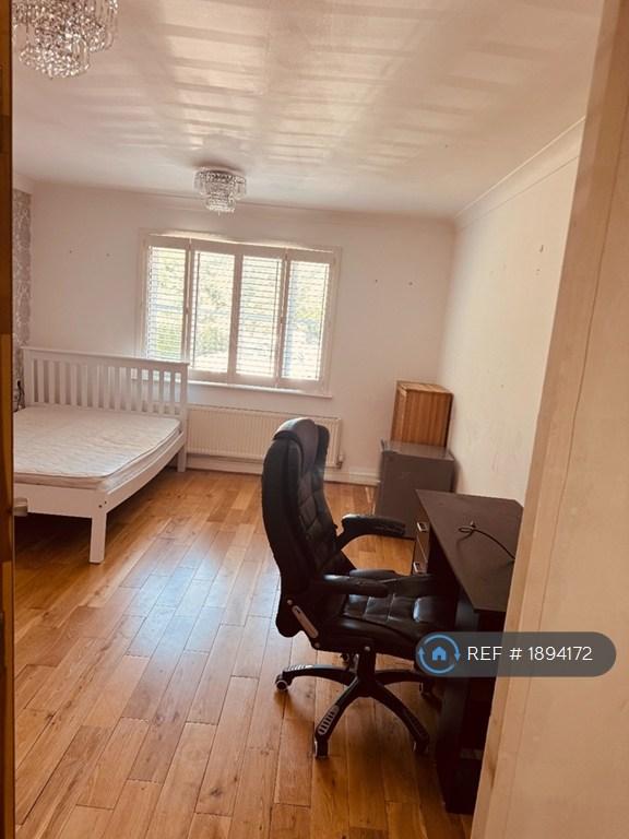 Room Covesfield in Gravesham