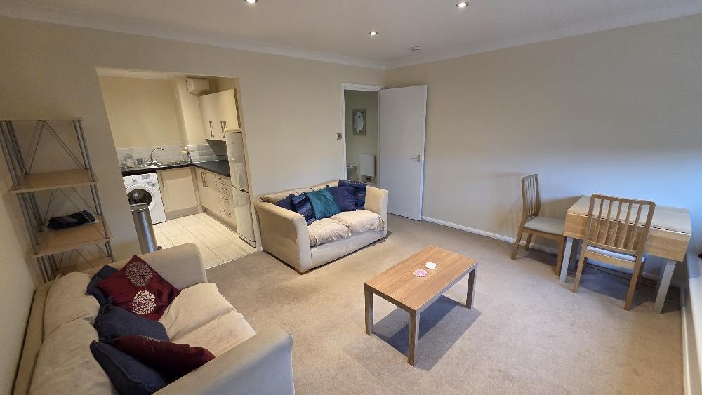 Flat Norway Gate in Greater London