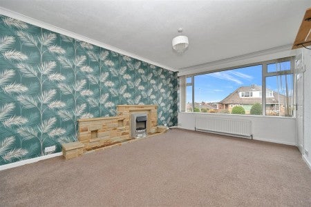 House Wrenbury Crescent in Leeds