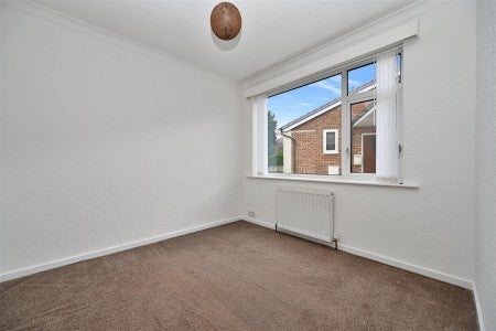House Wrenbury Crescent in Leeds