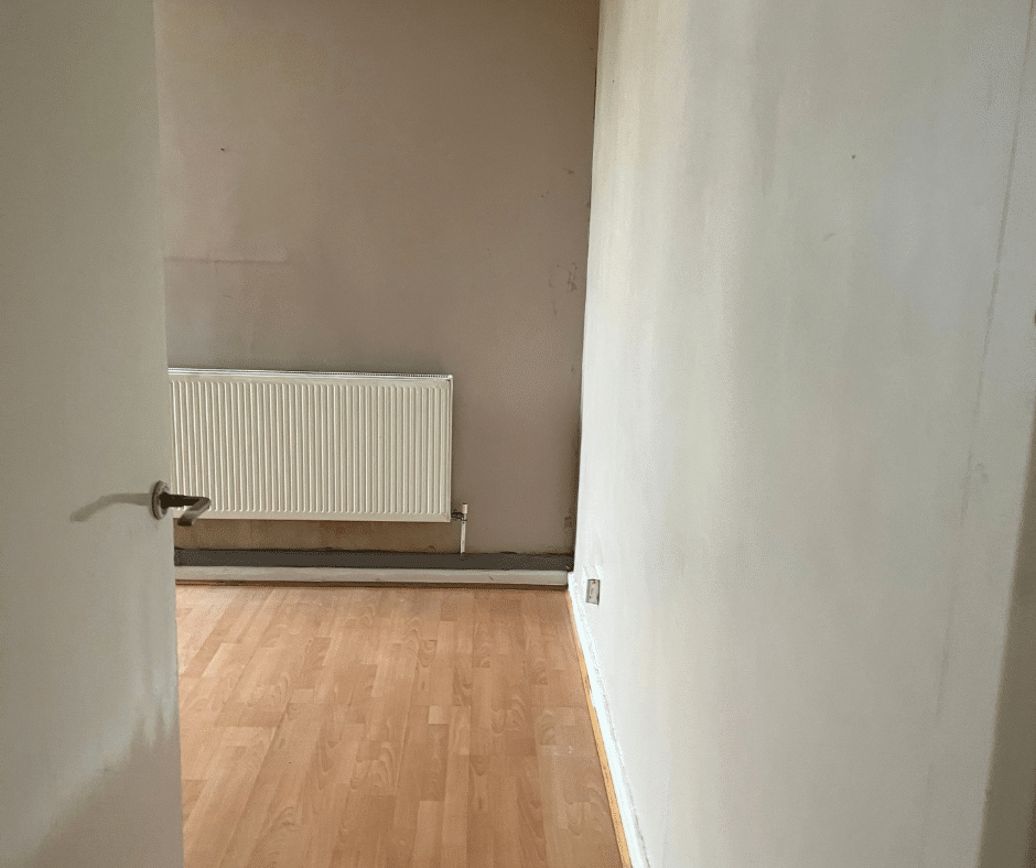 Flat Milburn Lane in Greater London