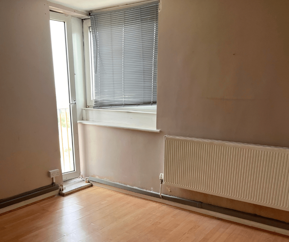 Flat Milburn Lane in Greater London