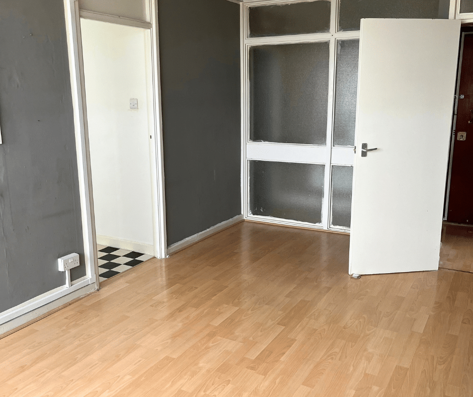 Flat Milburn Lane in Greater London