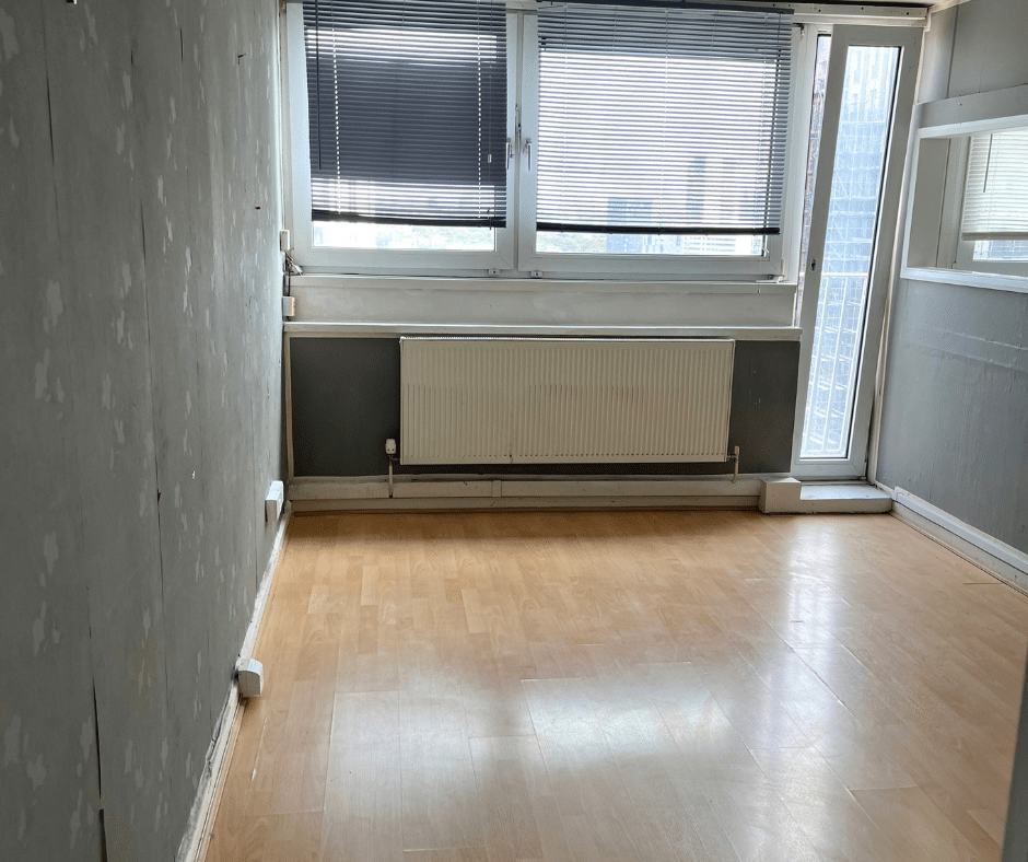 Flat Milburn Lane in Greater London