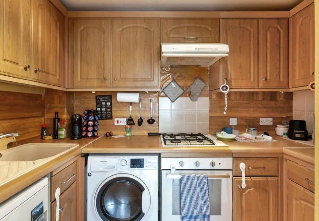 Flat Wilkins Close in Greater London