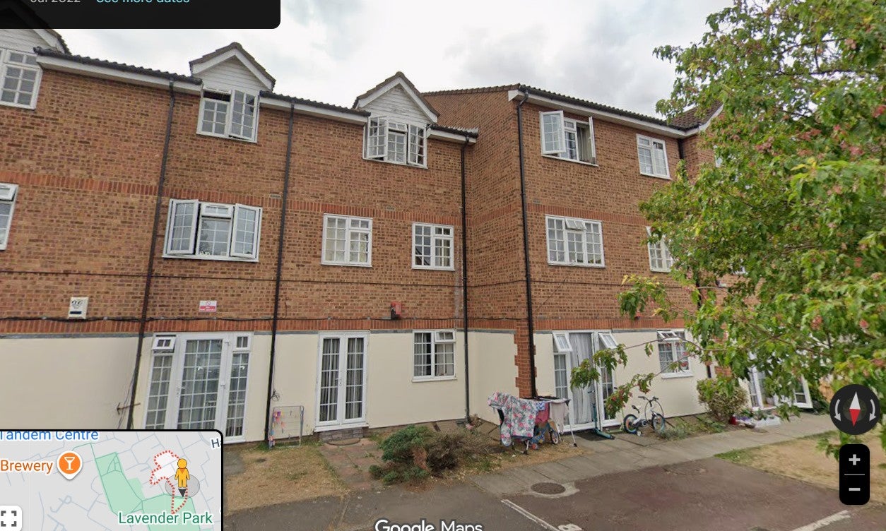 Flat Wilkins Close in Greater London