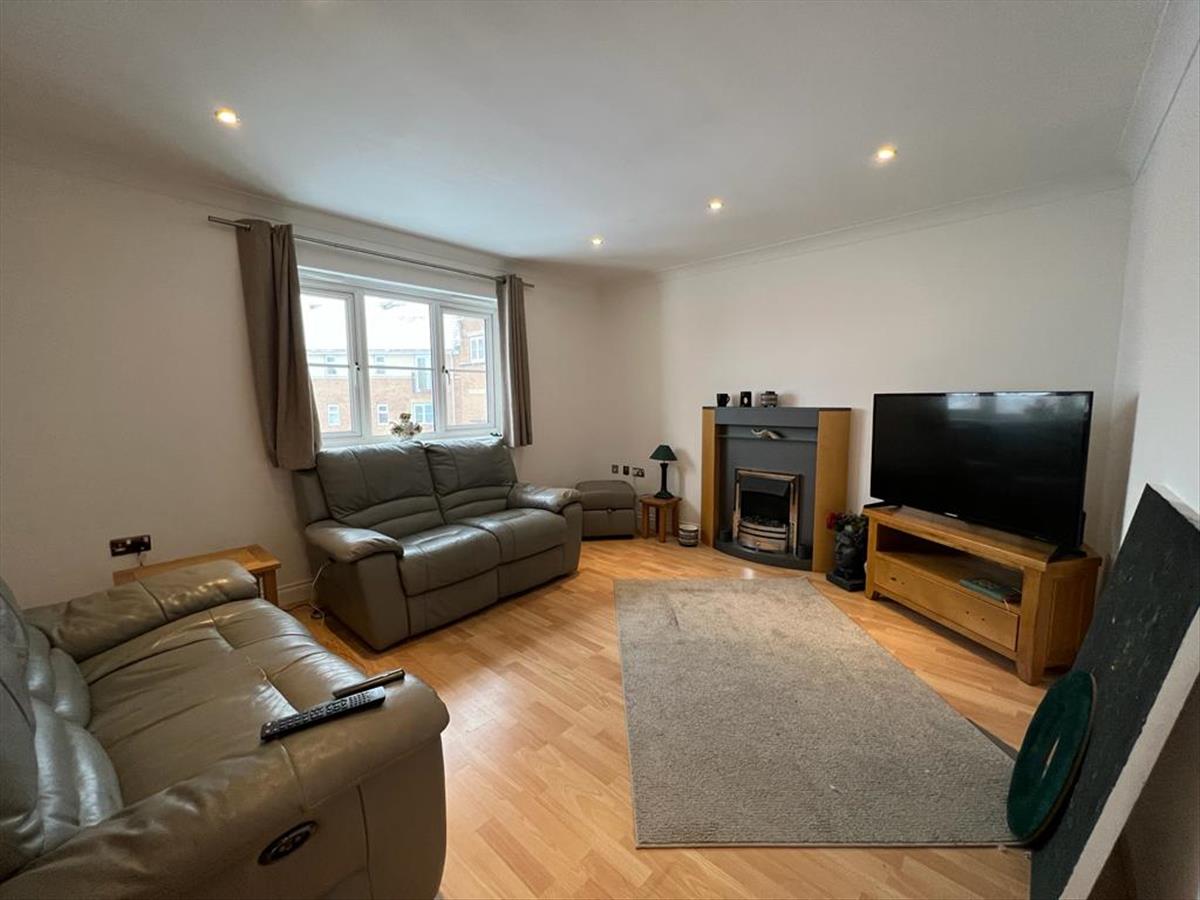Flat Kirkhill Grange in Westhoughton