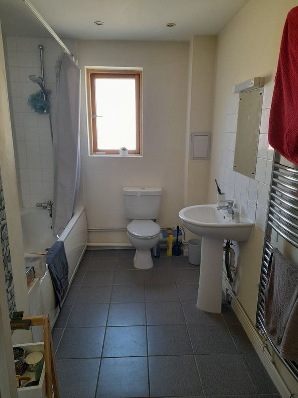 Room Stratford Road in Greater London