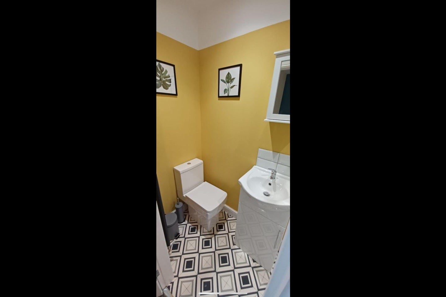 Room De Grey Street in Hull