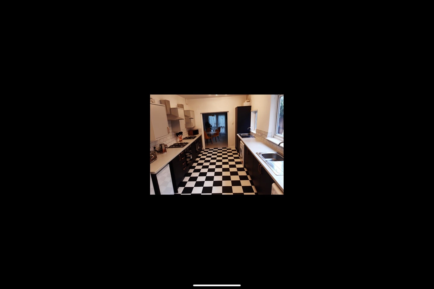 Room De Grey Street in Hull