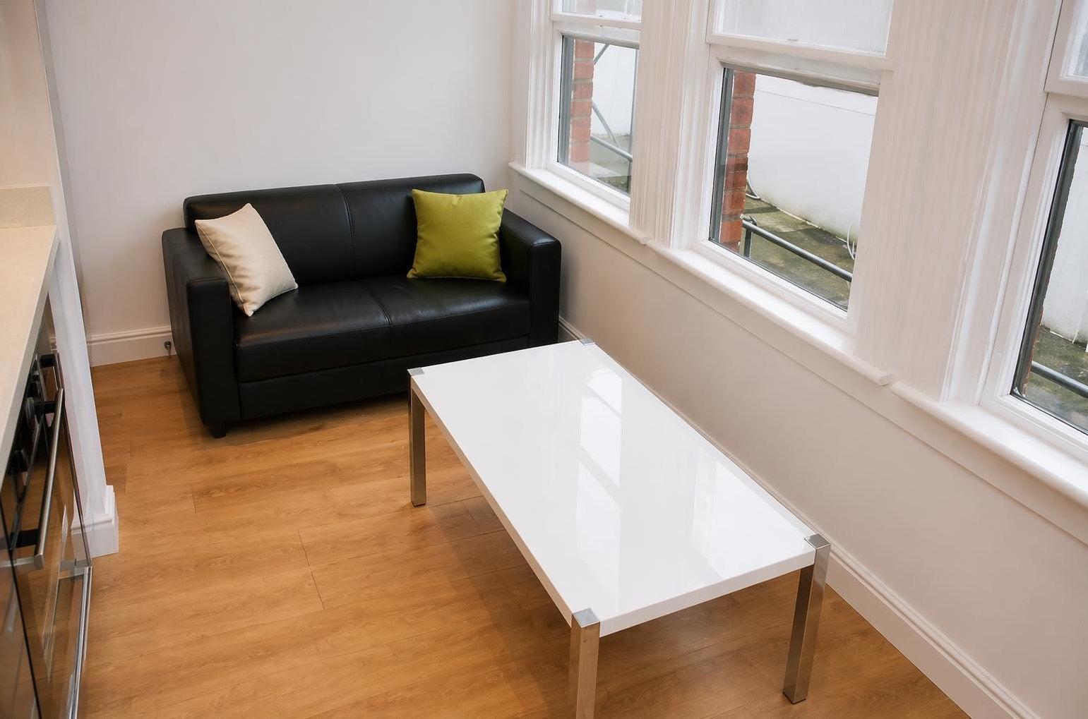 Flat Hyde Terrace in Leeds
