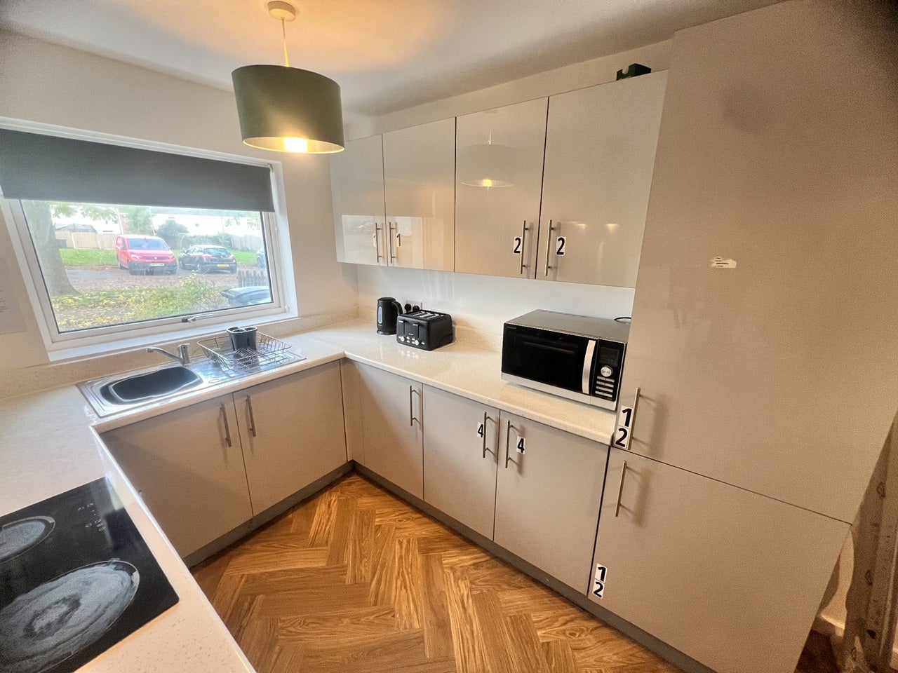 Room Ombersley Close in Redditch