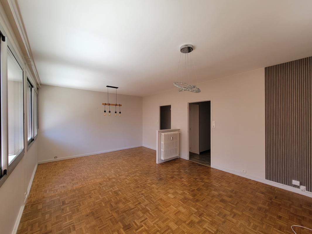 Flat Rue des Cerisiers in Le Puy-en-Velay