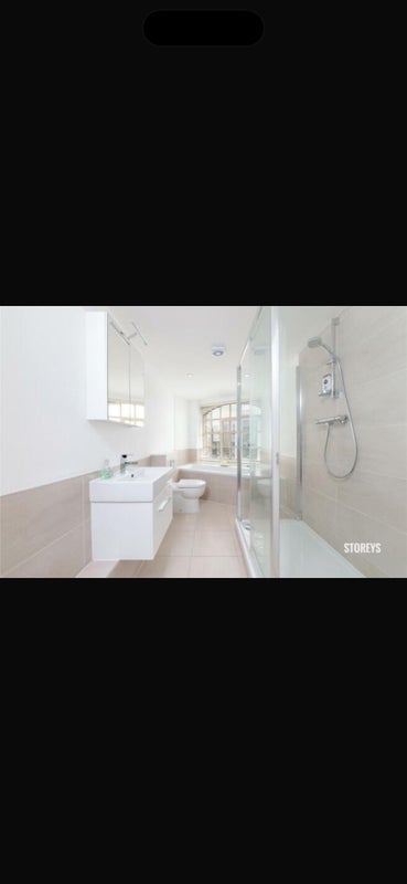 Room Kingsland Road in Greater London