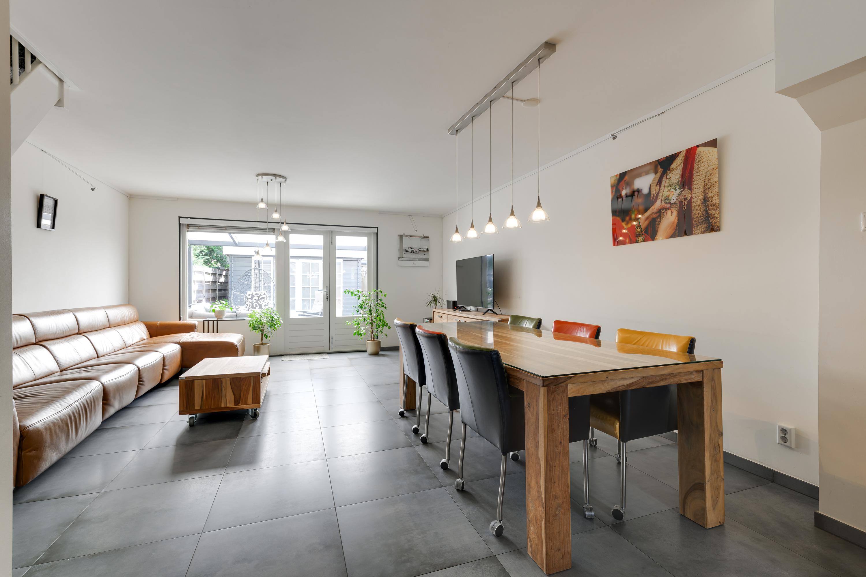 Tussenwoning te koop: Geel-groenlaan 96, Zoetermeer