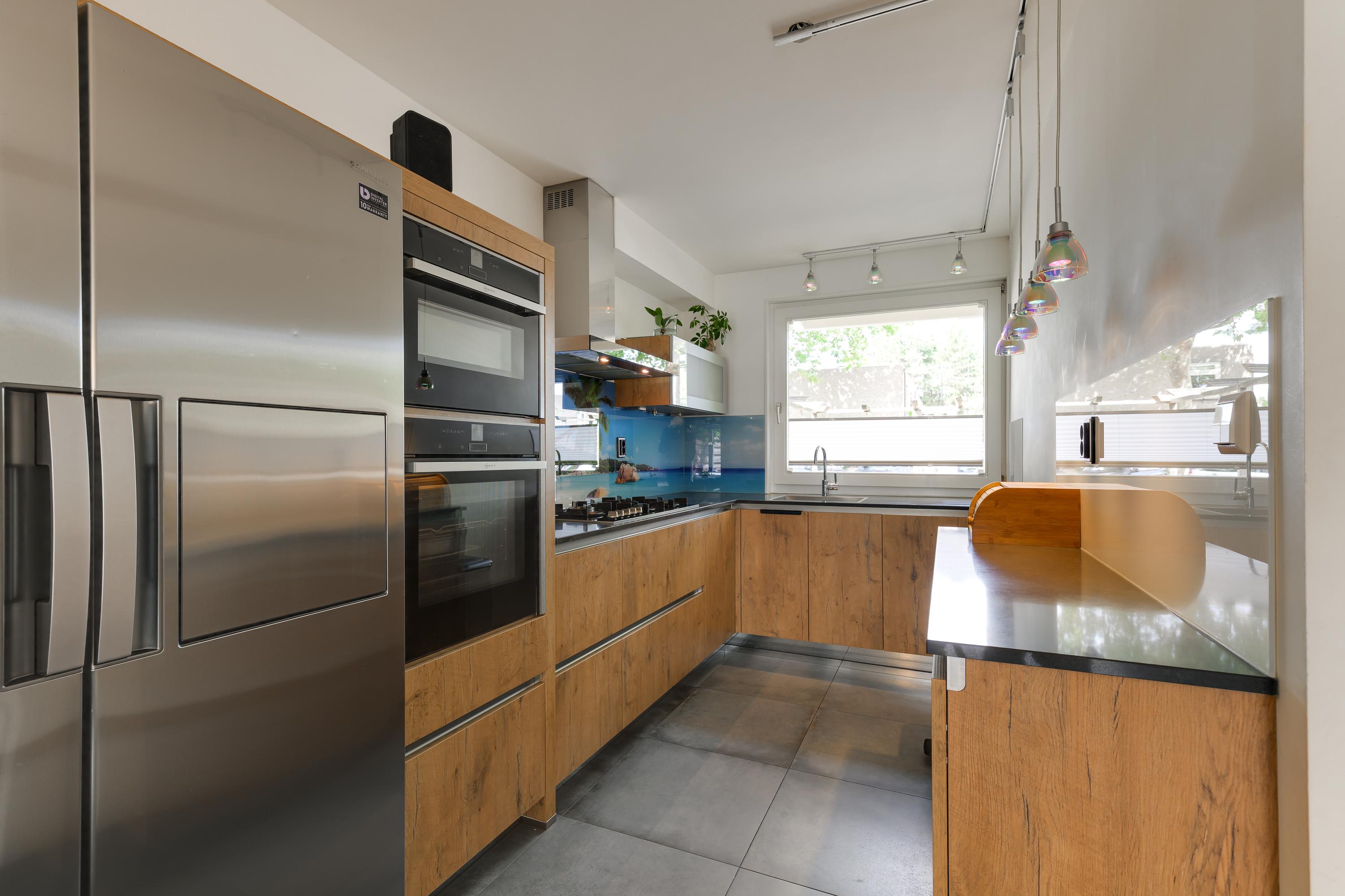 Tussenwoning te koop: Geel-groenlaan 96, Zoetermeer