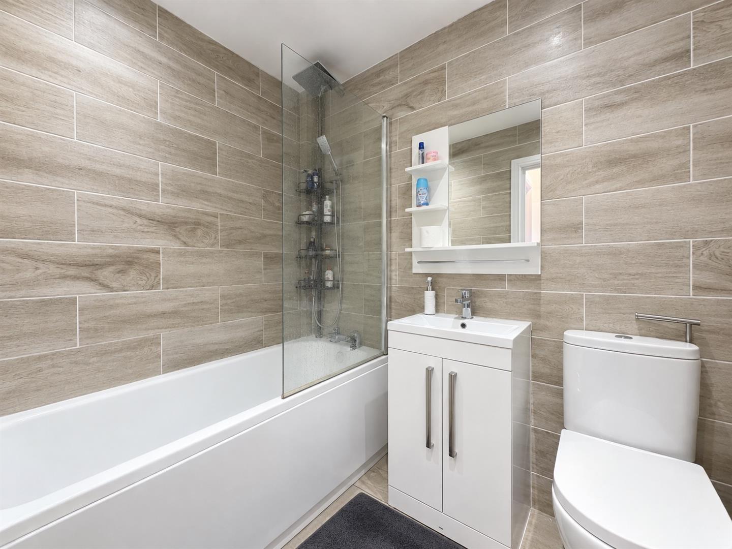 Flat Shaw Heath in Hazel Grove