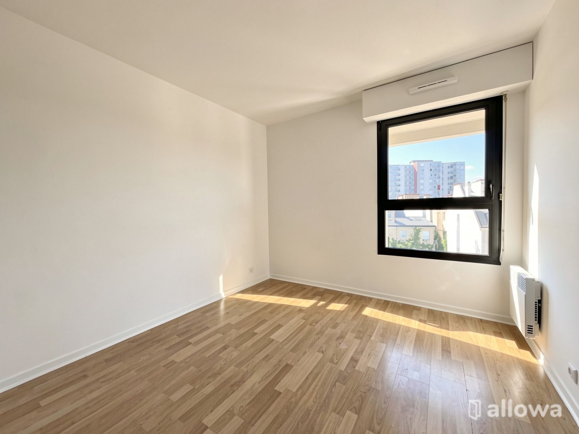 Flat Quai de la Seine in Paris
