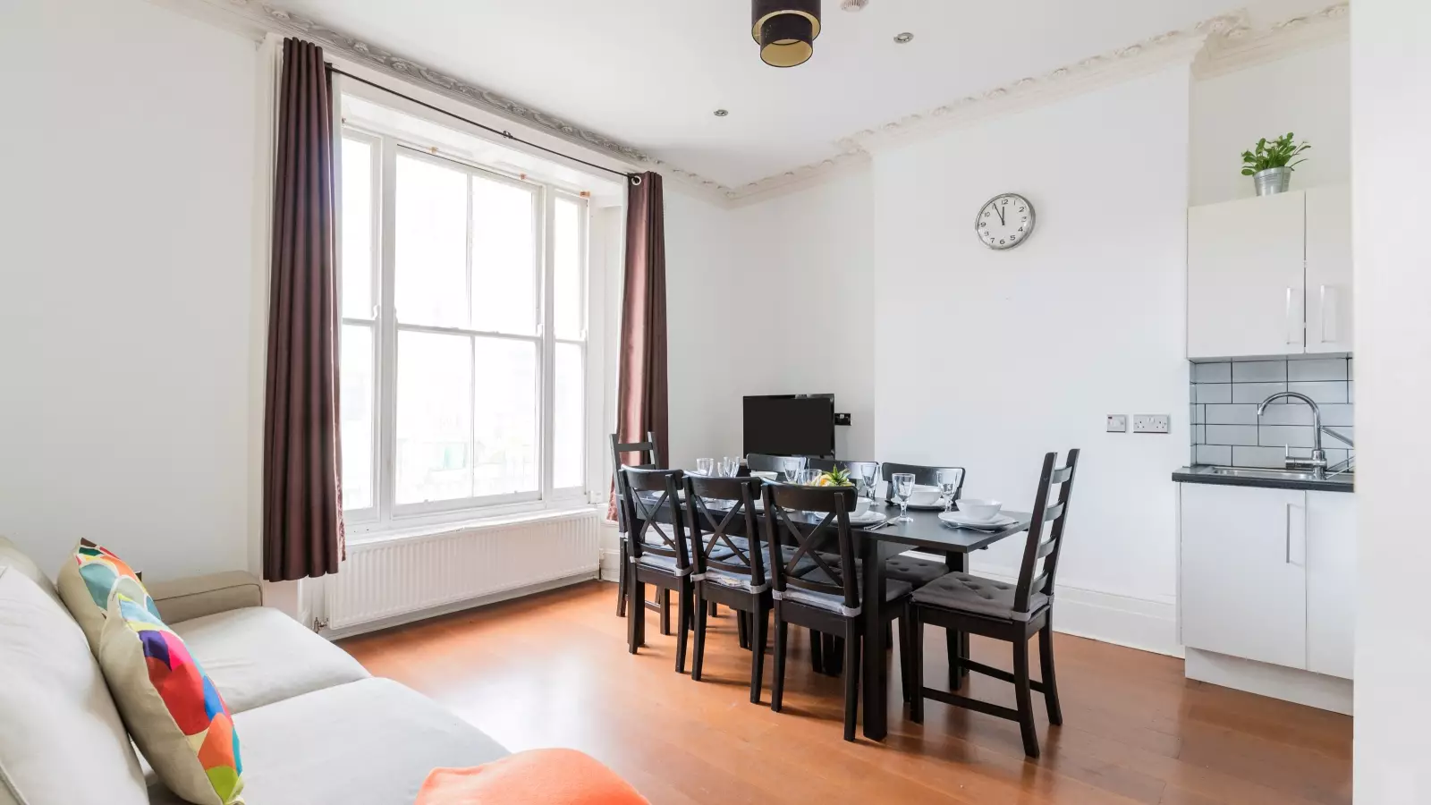 Flat Mornington Terrace in Greater London