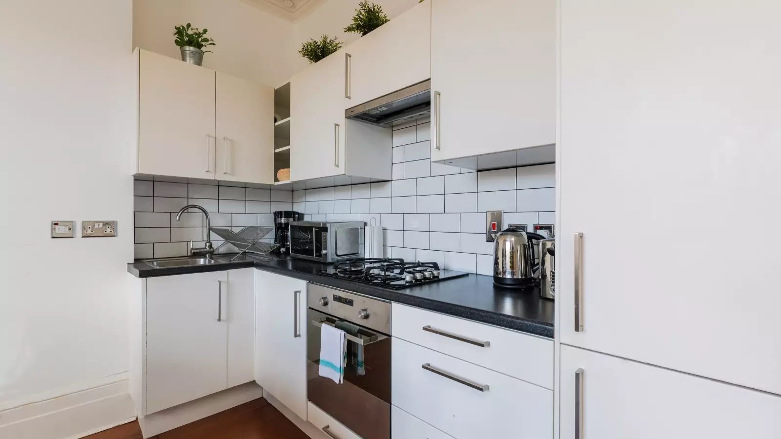 Flat Mornington Terrace in Greater London