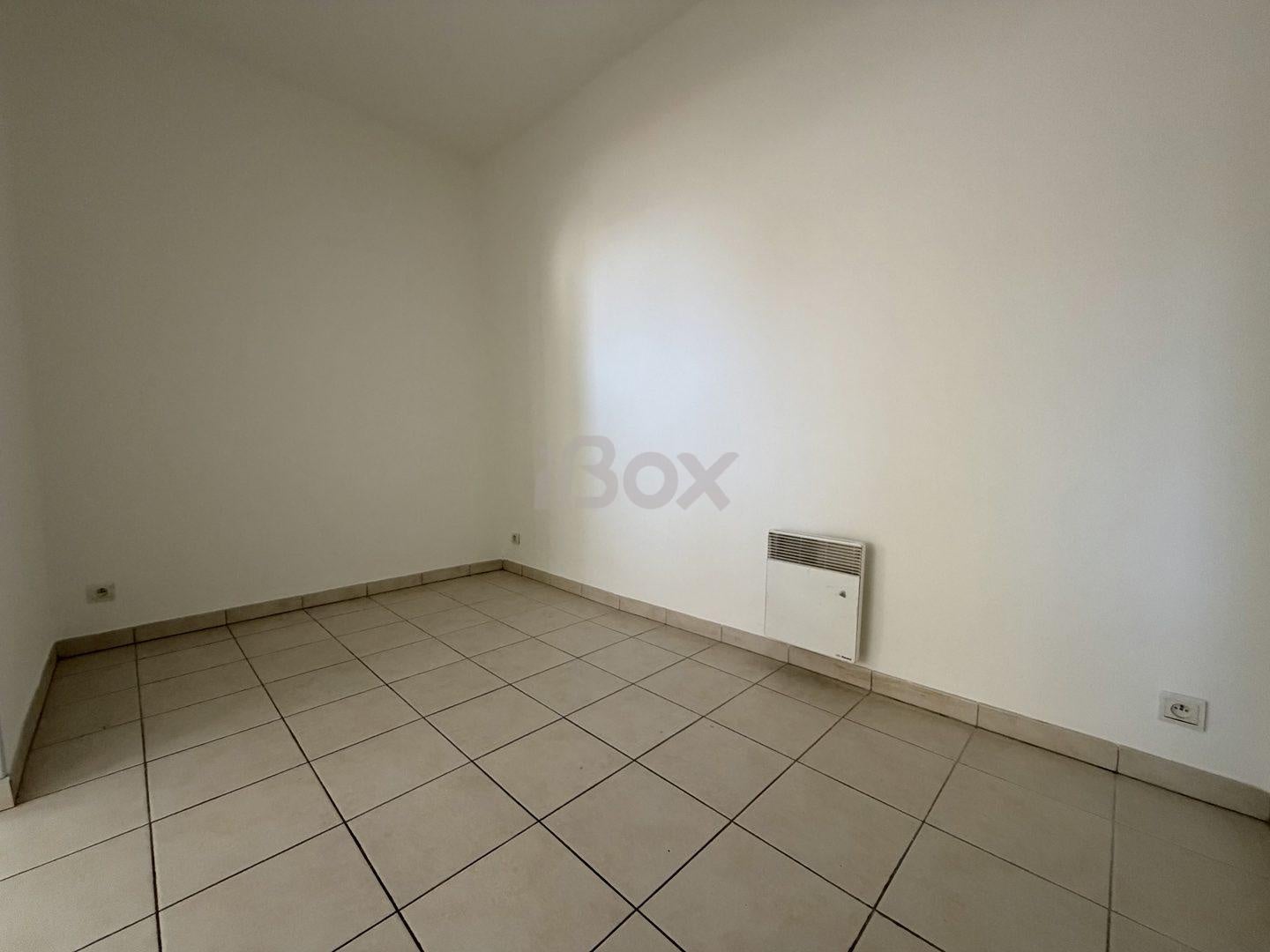 Appartement Place François Bernard à Cuers