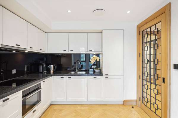 Flat John Islip Street in City of Westminster