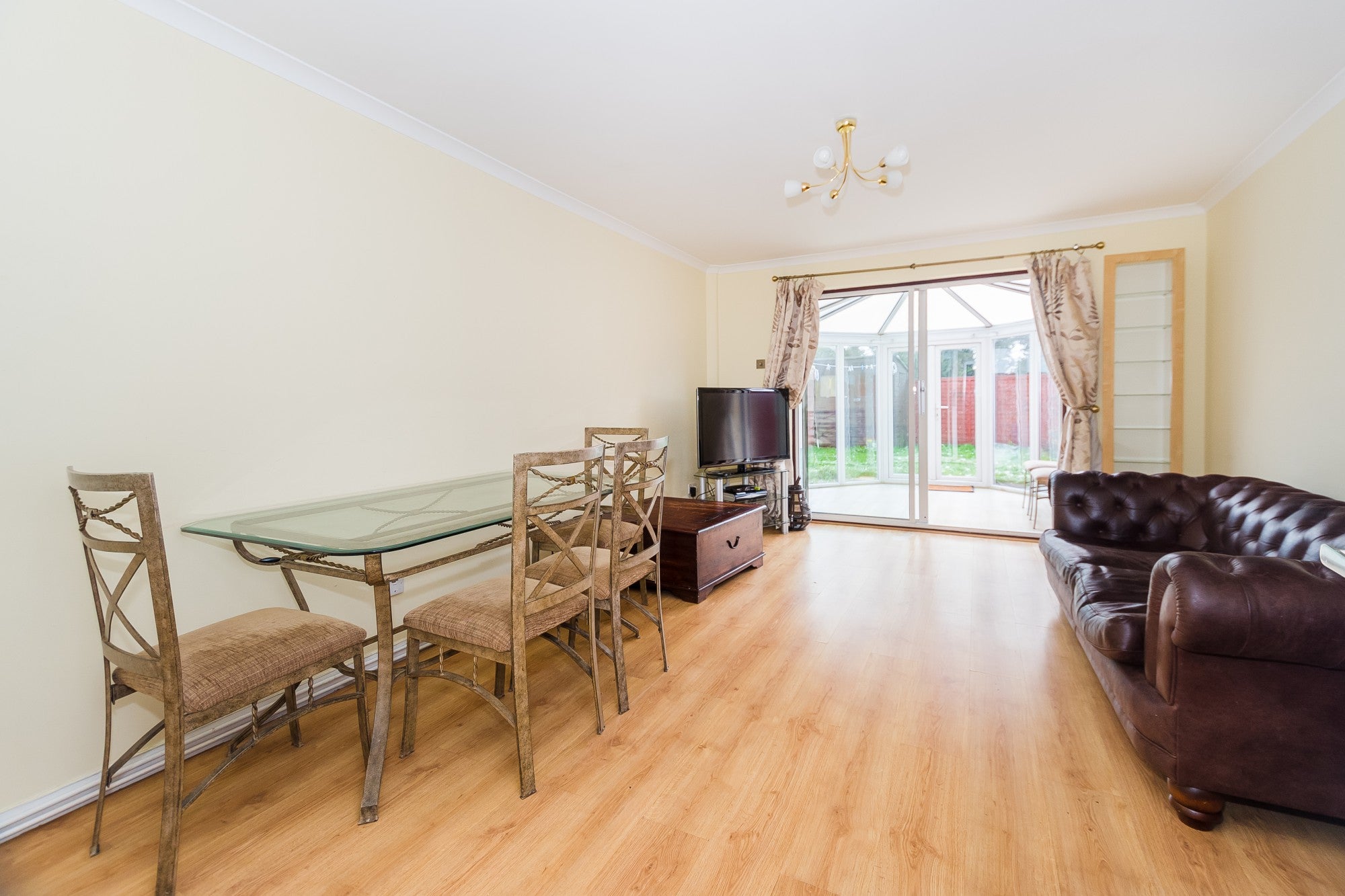 House Triandra Way in Greater London