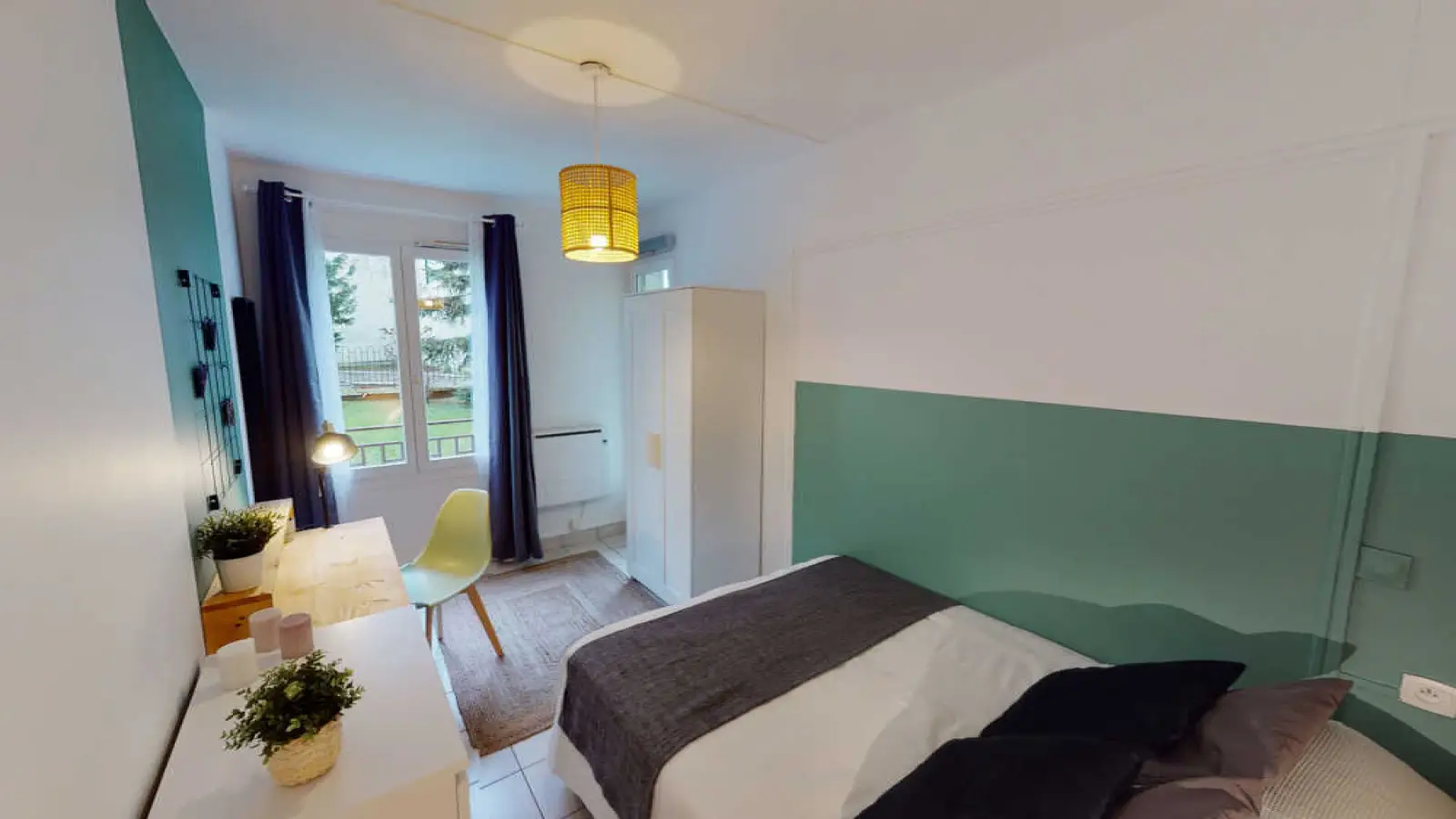 Chambre Rue Vercingétorix à Paris