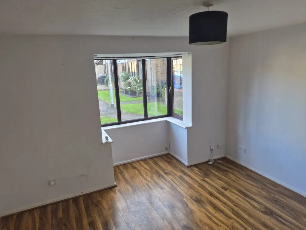 House Lindisfarne Close in Huntingdonshire