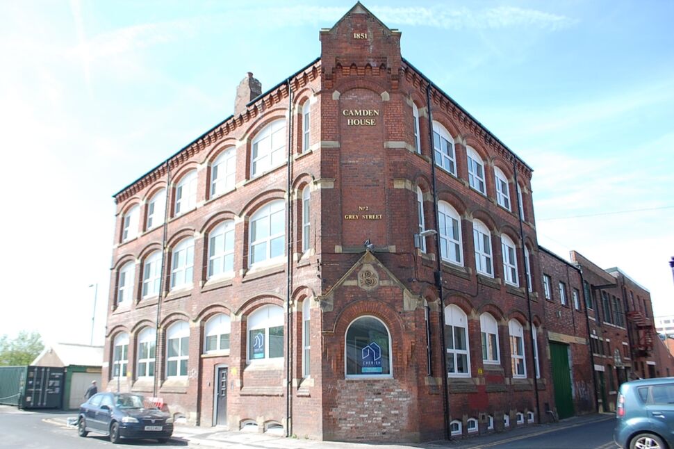 Flat Grey Street in Ashton-under-Lyne