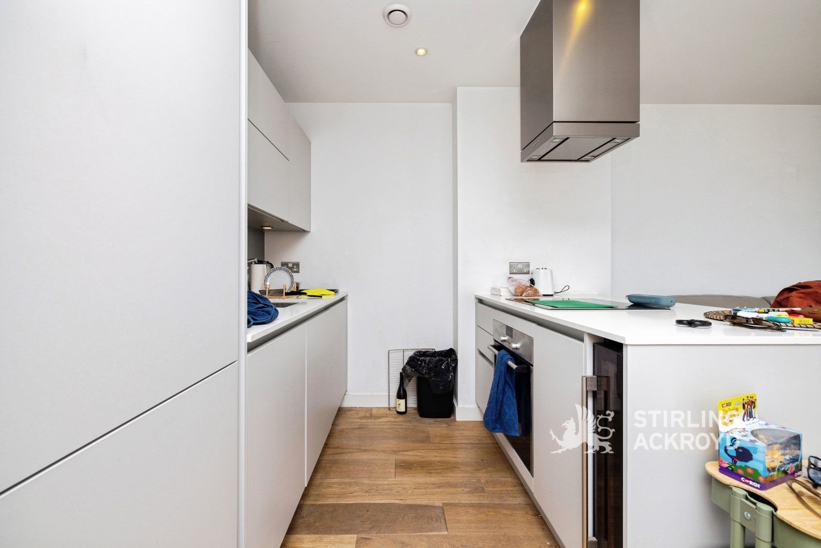 Flat Bethnal Green Road in Greater London